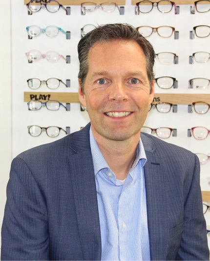 Niels Munting on nimitetty Instru Optiikan HR-johtajaksi
